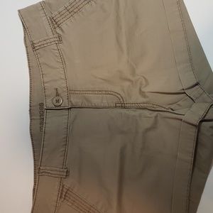 Womens shorts 11/12